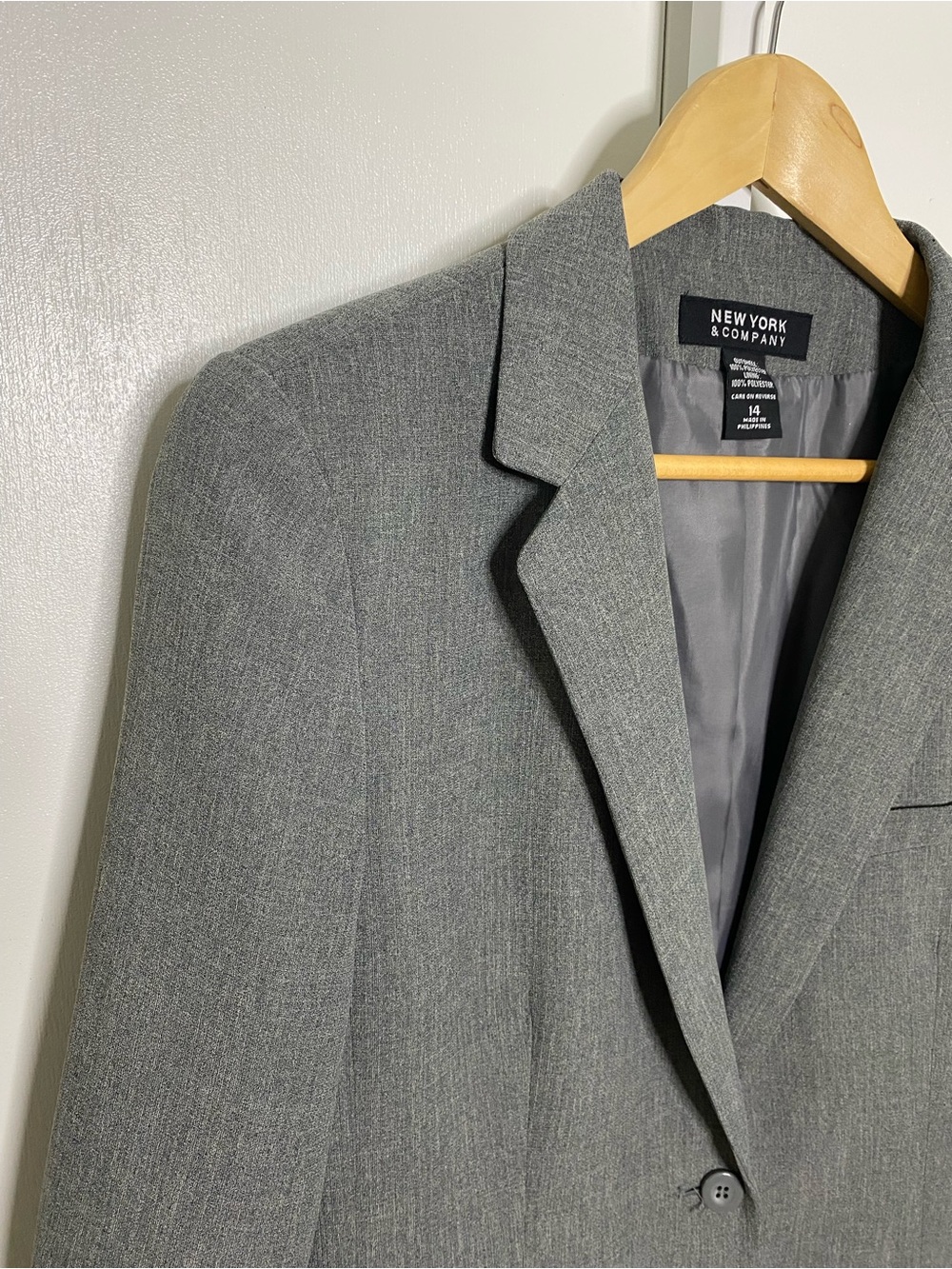 New York & Company | Y2K Grey/Gray One-Button Model Off-Duty Blazer Sz 14 - Picture 4 of 16